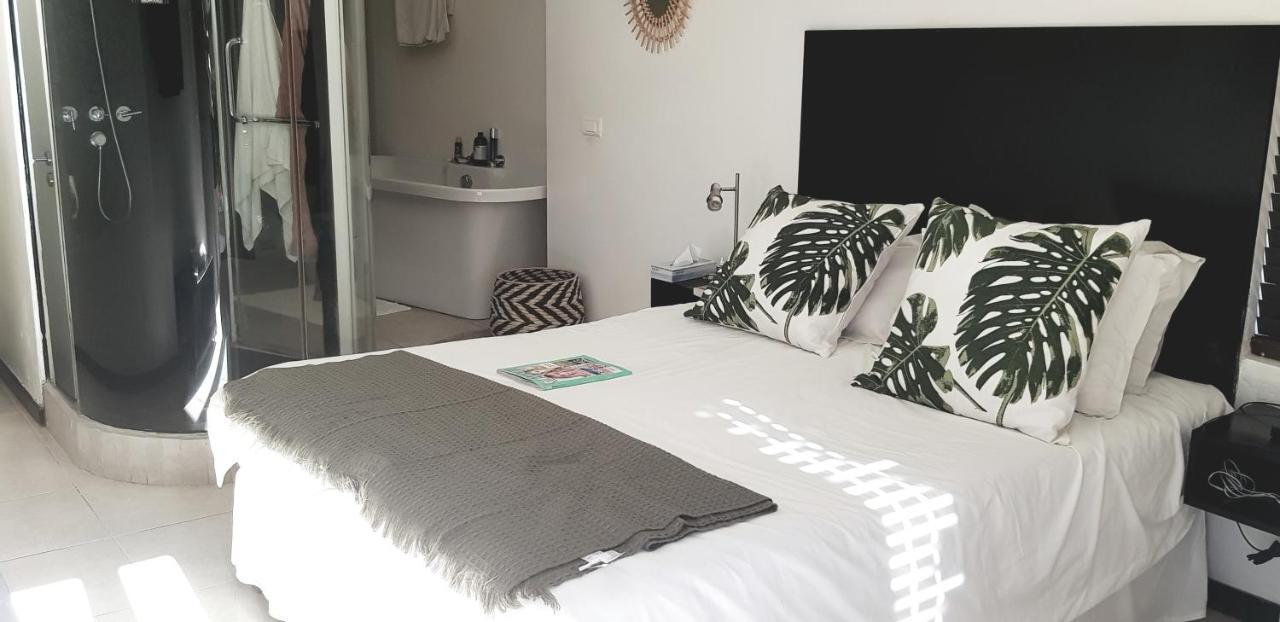 Beach Apartment - Trou Aux Biches - Ground Floor Mont-Choisy Exteriör bild